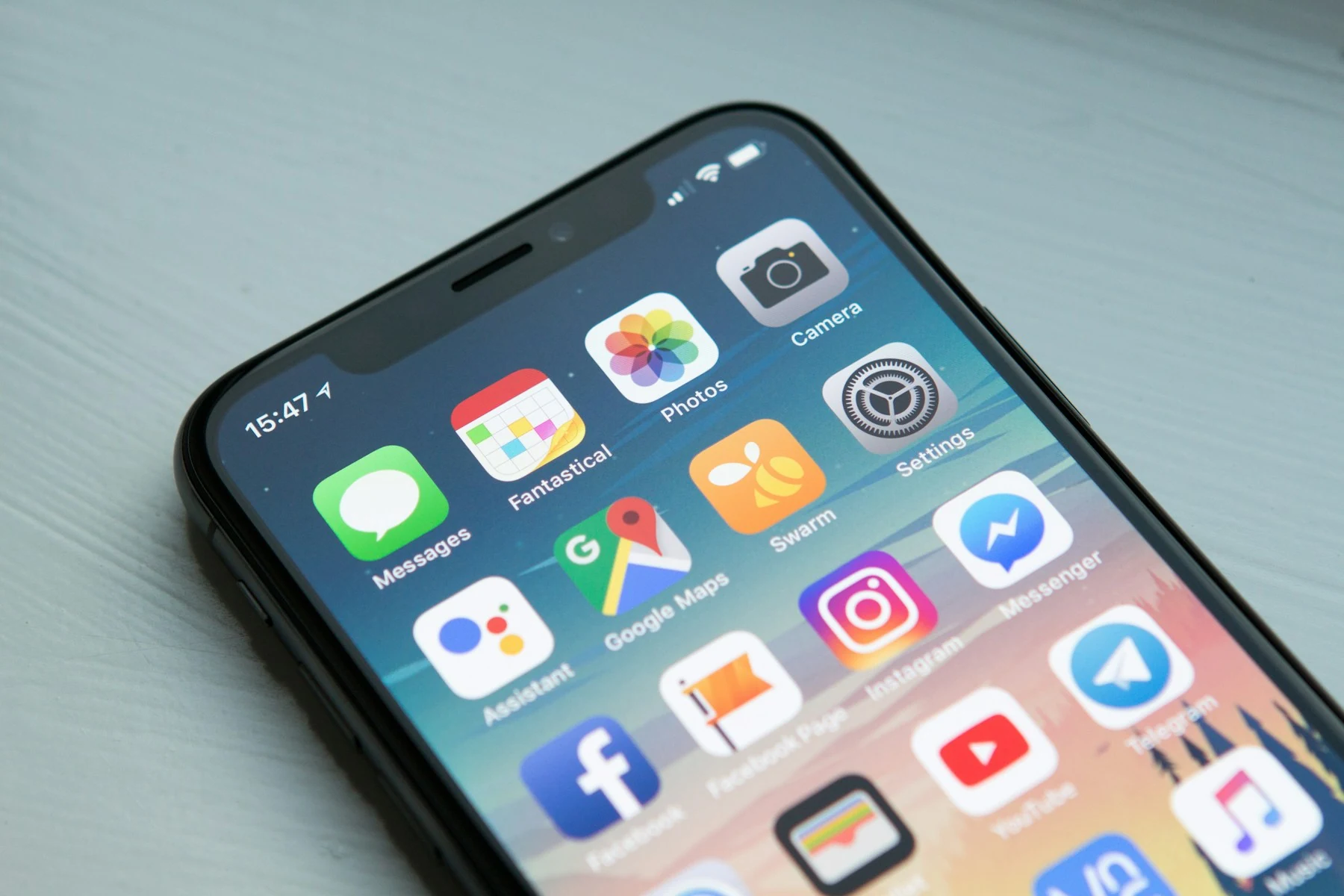 eSIM 顯示「啟用中」或「無法啟用」怎麼辦？