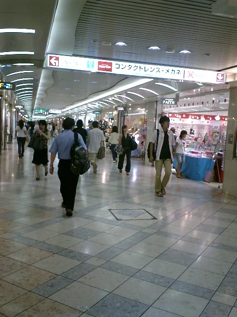大阪難波Walk地下街2005年舊照片