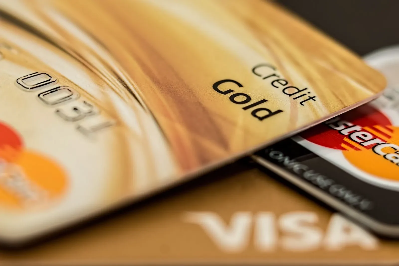 Thai baht cash and ATM backup for traveler payments